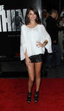 th_21107_celebrity_paradise.com_TheElder_SelenaGomez40_122_138lo.jpg