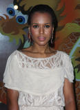 th_74014_celebrity-paradise.com-The_Elder-Kerry_Washington_2009-11-09_-_Glamour_Magazine_Honors_The_2009_Women_of_the_Year_835_122_26lo.jpg