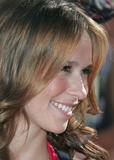 Jennifer Love Hewitt spends her Christmas