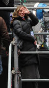 th_54623_Tikipeter_Hilary_Swank_filming_in_New_York_City_009_123_372lo.jpg