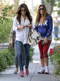 th_69026_celebrity_paradise.com_TheElder_EvaLongoria2011_06_02_AtKenPavesSaloninLosAngeles87_122_457lo.jpg
