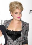 th_23720_celebrity_paradise.com_TheElder_celebrity_paradise.com_TheElder_35_122_463lo.jpg
