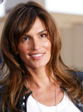 th_38533_Cindy_Crawford_Celebrity_City_Mix_68550_122_489lo.jpg